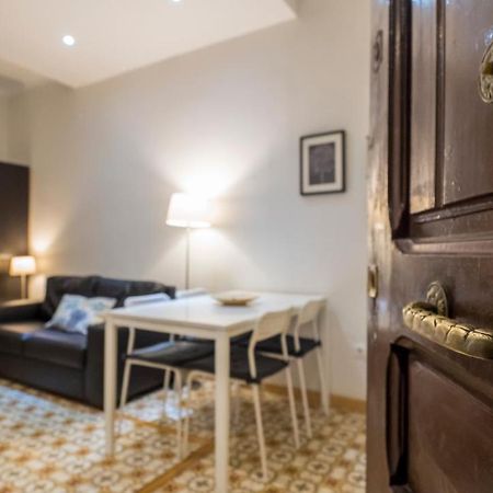 Apartamento De 3 Dormitorios Barcellona Esterno foto