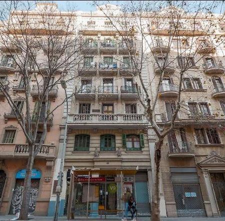 Apartamento De 3 Dormitorios Barcellona Esterno foto