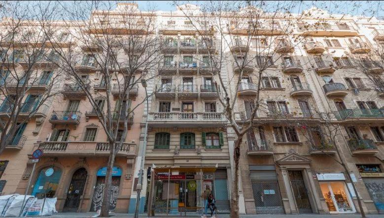Apartamento De 3 Dormitorios Barcellona Esterno foto